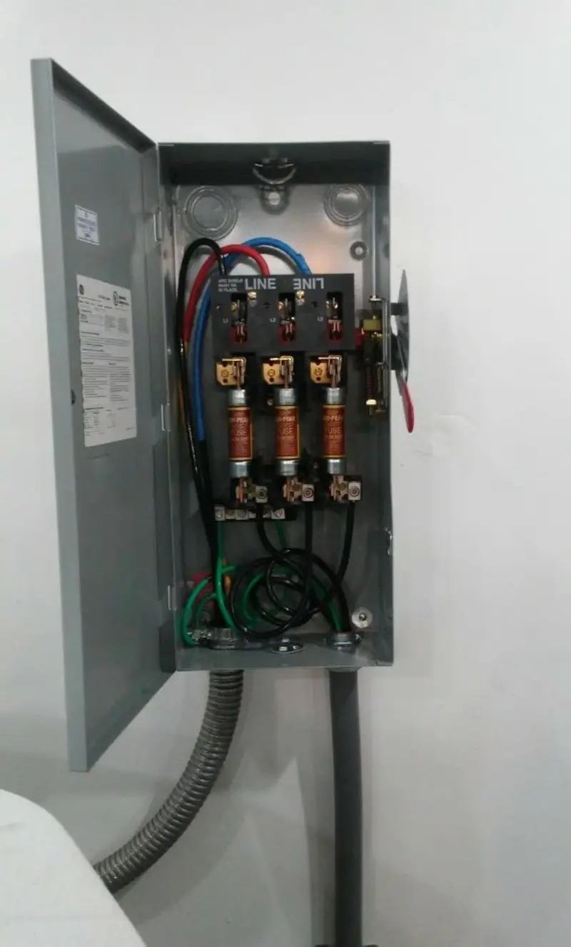 Three-phase disconnect switch installed for Electrical Wiring & Rewiring in Walterboro